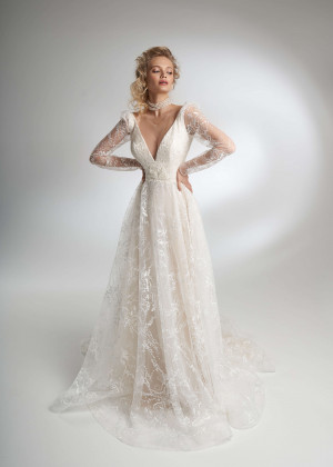 Sexy Ivory Lace Pearl Buttons Back Wedding Dress